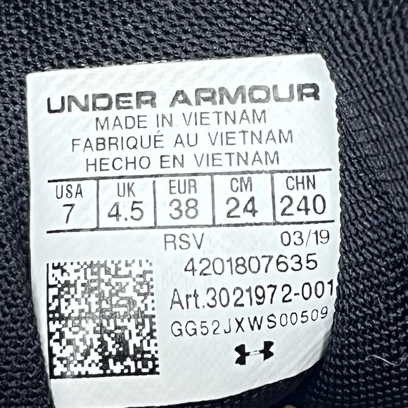 UNDER ARMOUR CHARGED ASSERT 8 RUNNING SHOES SIZE 7 WOMEN’S SNEAKERS - CASUAL - Picture 2 of 10